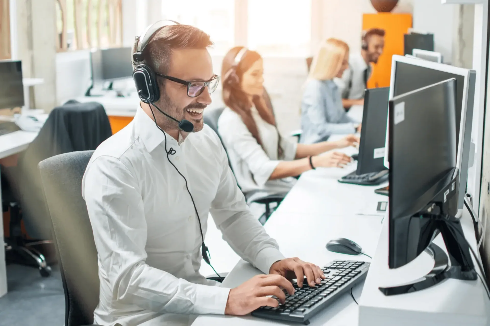 CX & Contact Center